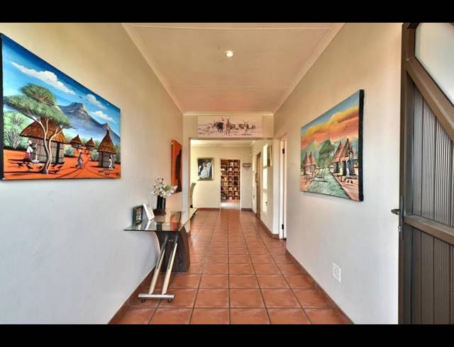 4 BEDROOM HOUSE FOR SALE IN WINCHESTER HILLS
